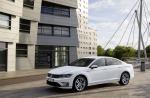 Volkswagen Passat GTE 2015 года